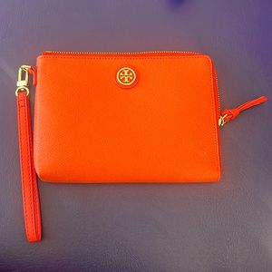 Tory Burch Wristlet